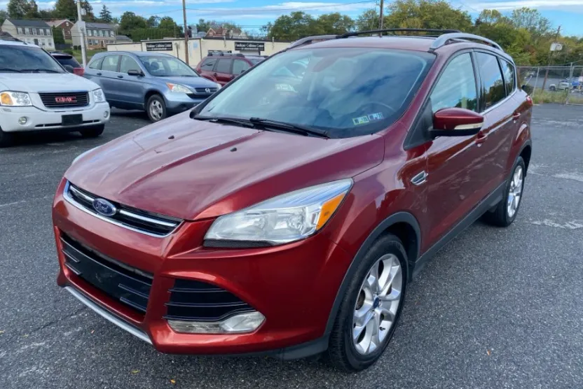 2016 Ford Escape Titanium photo 1