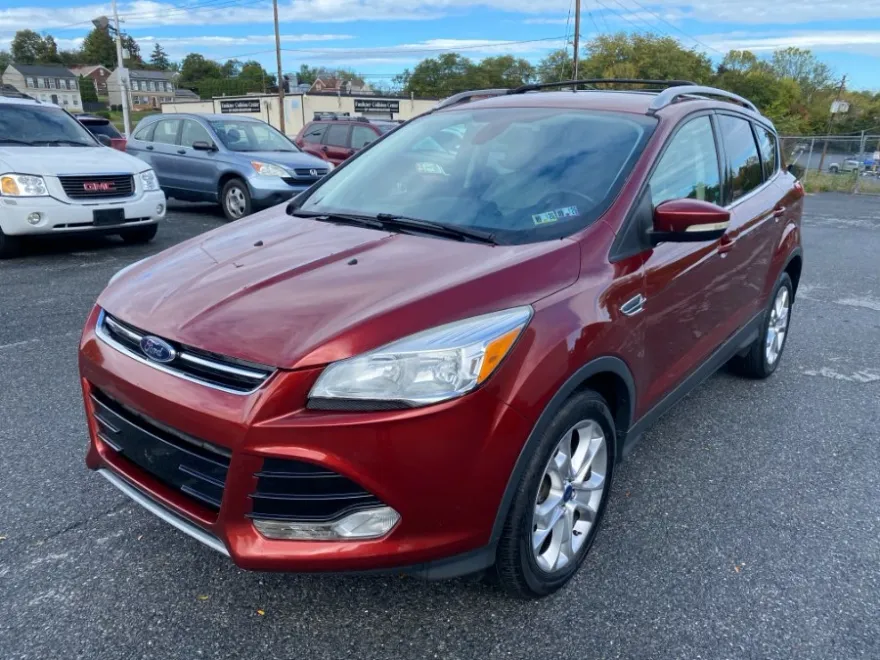 2016 Ford Escape Titanium photo 1