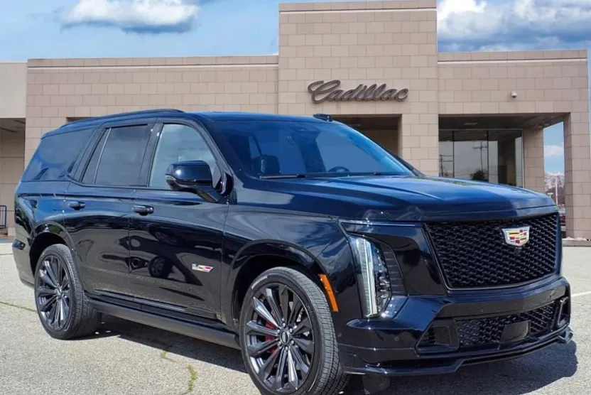 2025 Cadillac Escalade V-Series photo 1