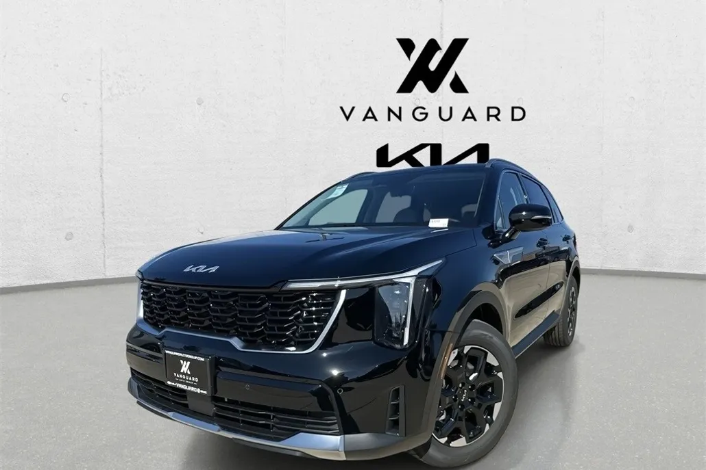 2025 Kia Sorento S photo 1
