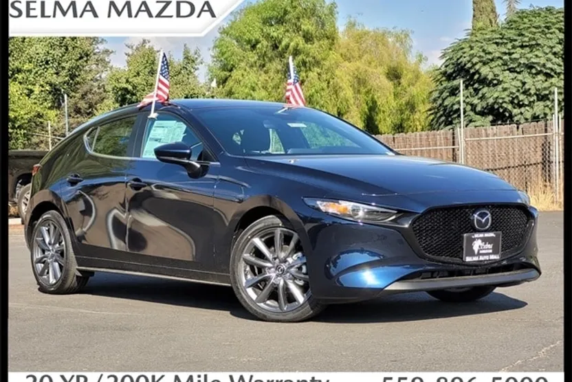 2024 Mazda Mazda3 Hatchback 2.5 s Preferred photo 1
