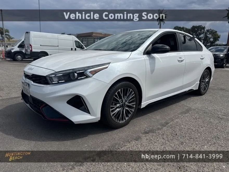 2023 Kia Forte GT-Line photo 1