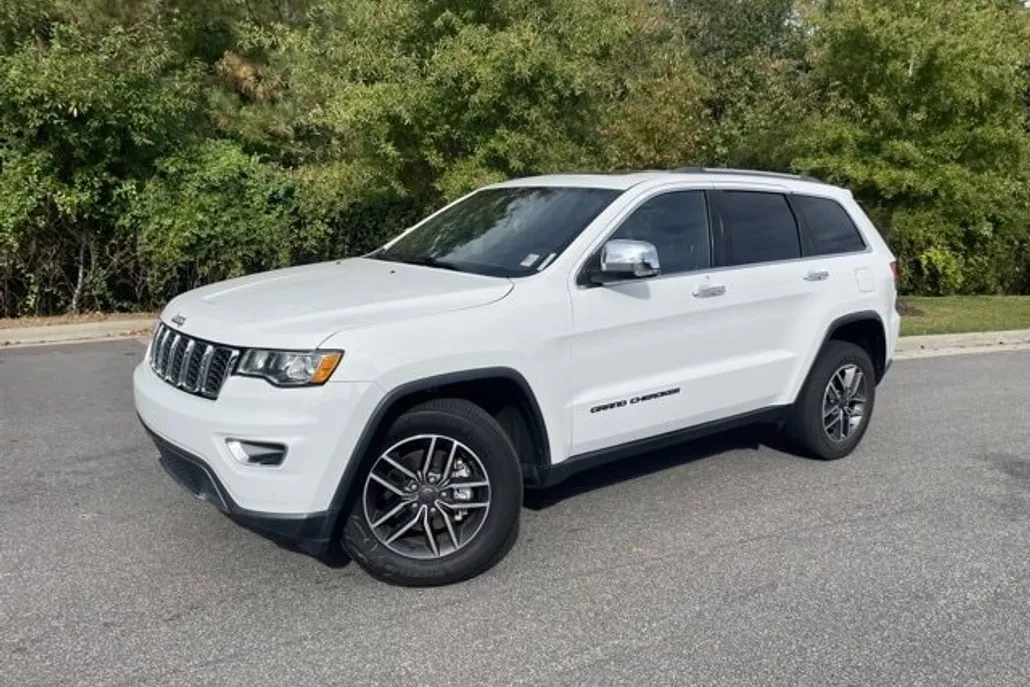 2019 Jeep Grand Cherokee Limited photo 1