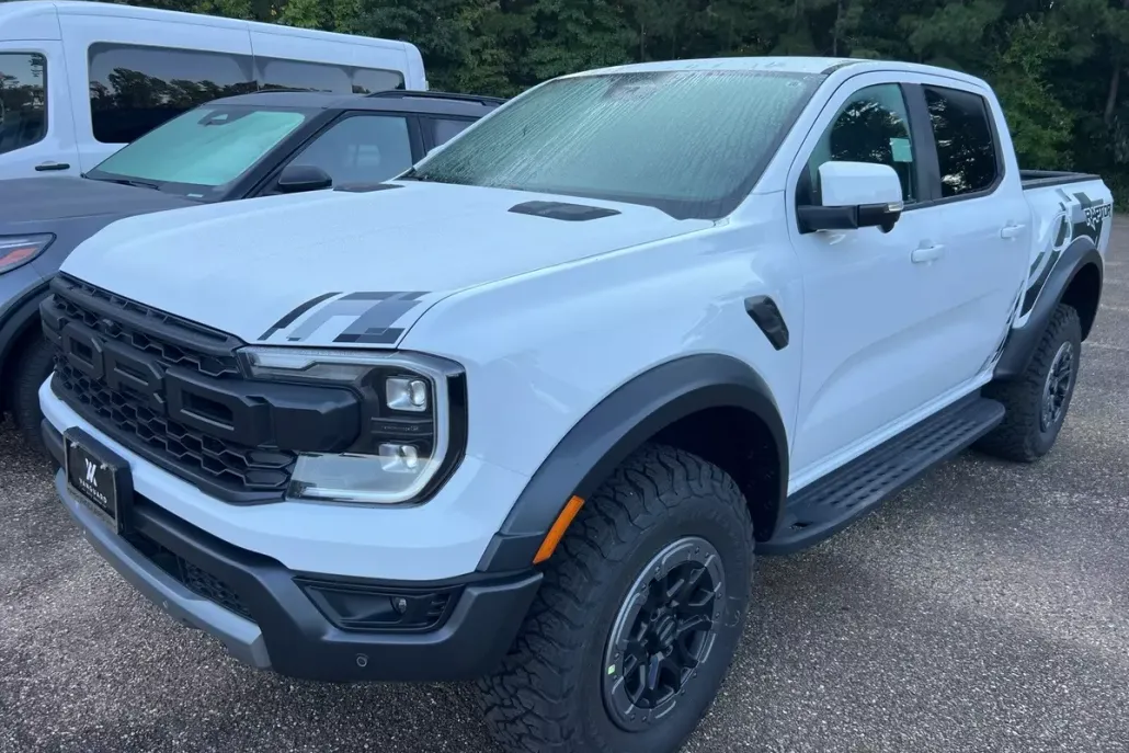 2025 Ford Ranger Raptor photo 1