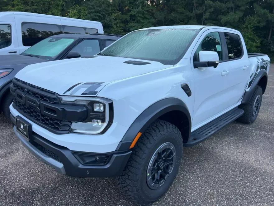 2025 Ford Ranger Raptor photo 1