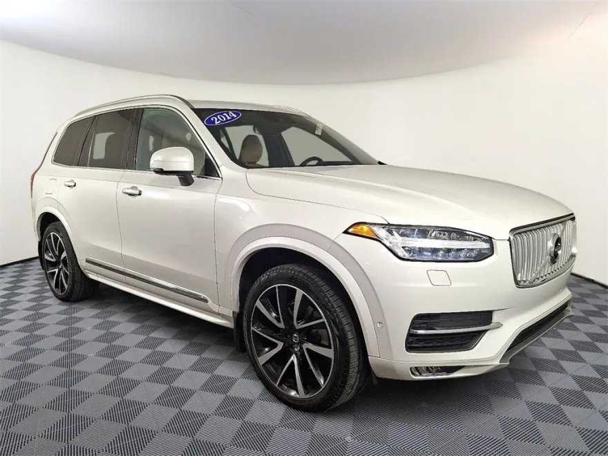 2019 Volvo XC90 T6 Inscription photo 1
