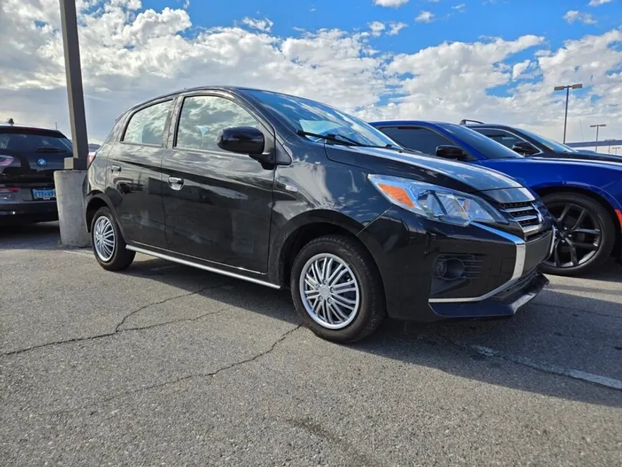 2024 Mitsubishi Mirage ES photo 1