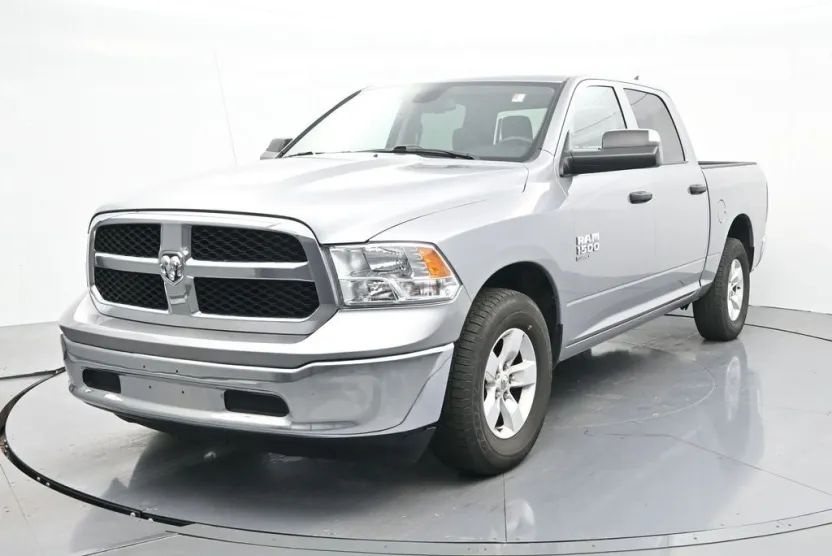 2023 Ram 1500 Classic SLT photo 1