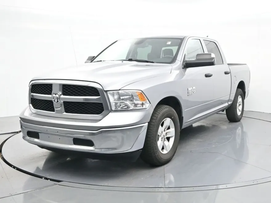2023 Ram 1500 Classic SLT photo 1