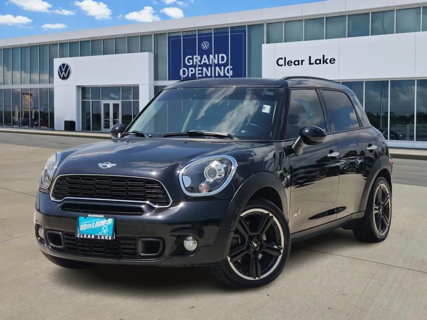 2012 Mini Countryman ALL4 S photo 1