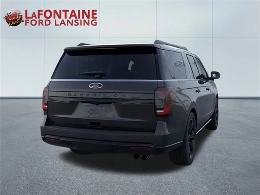 2024 Ford Expedition MAX Limited photo 8