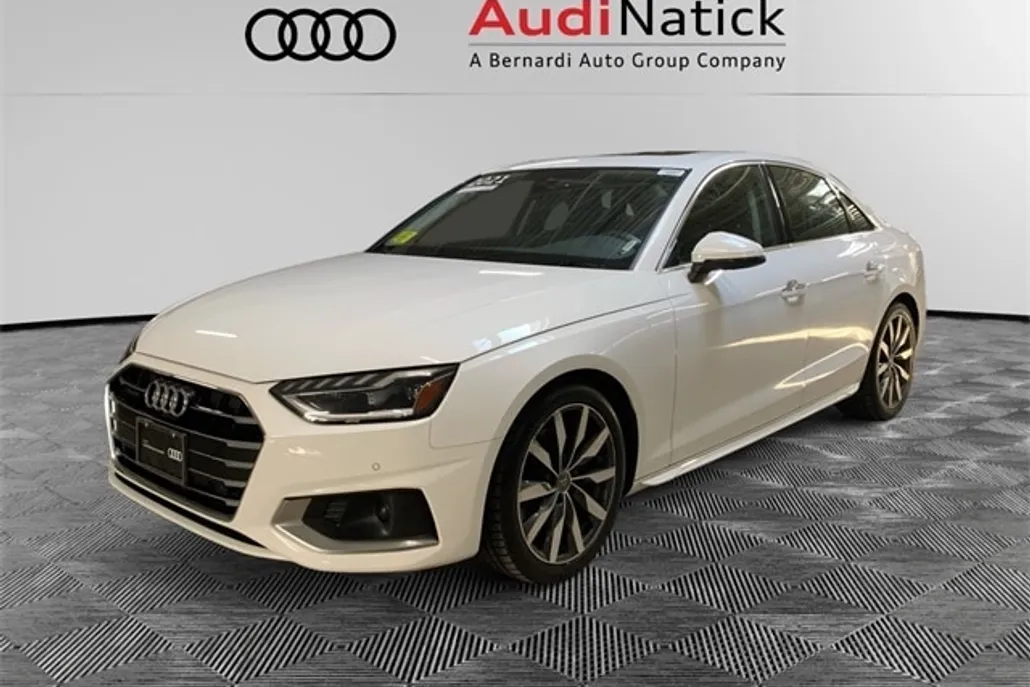 2021 Audi A4 40 Premium Plus photo 1