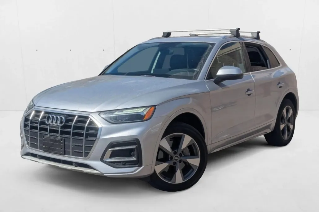 2022 Audi Q5 Premium Plus photo 1