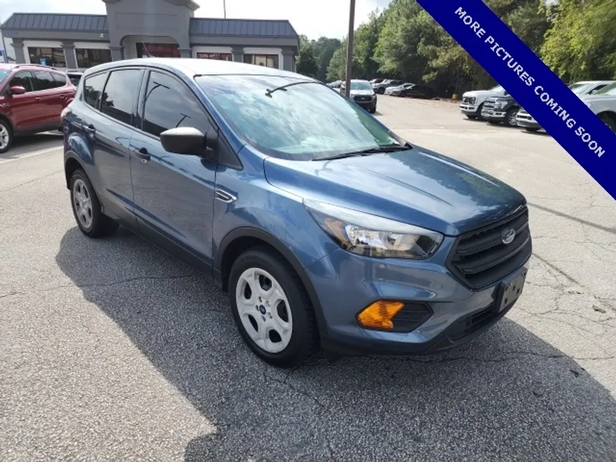 2018 Ford Escape S photo 1
