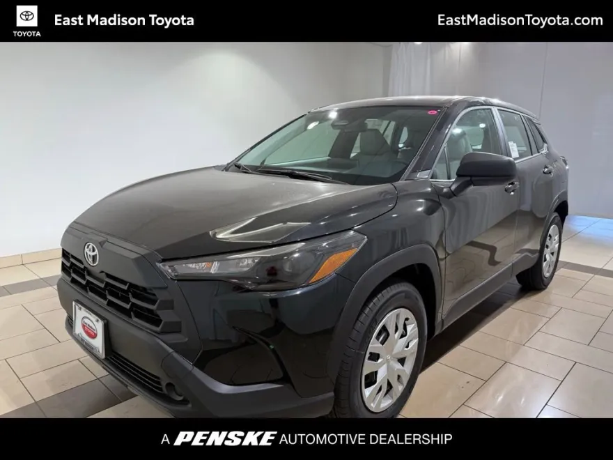 2026 Toyota Corolla Cross L photo 1