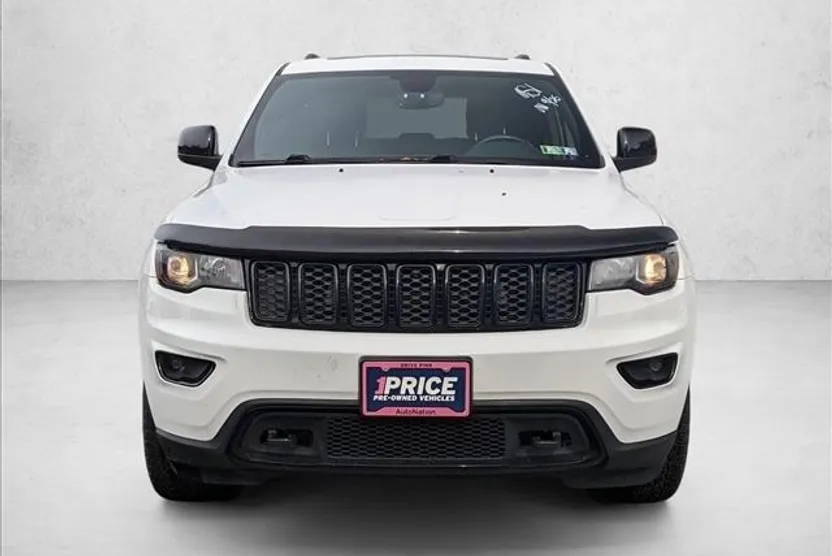 2018 Jeep Grand Cherokee Upland photo 1