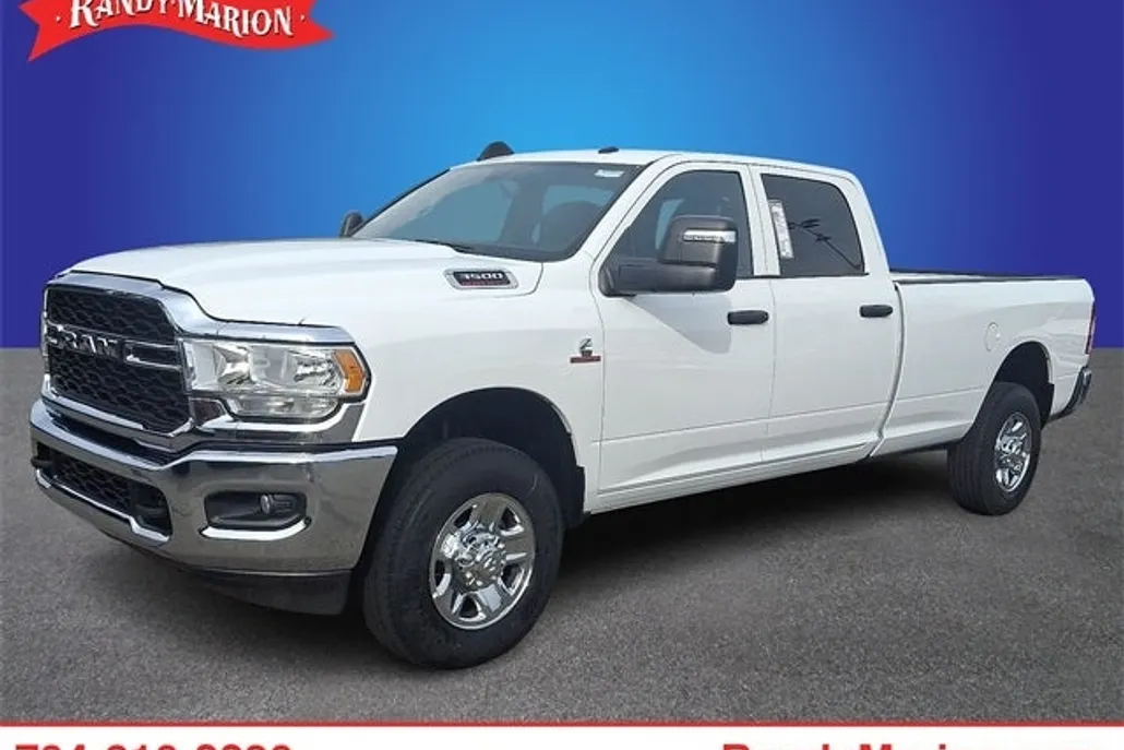2023 Ram 3500 Tradesman photo 1