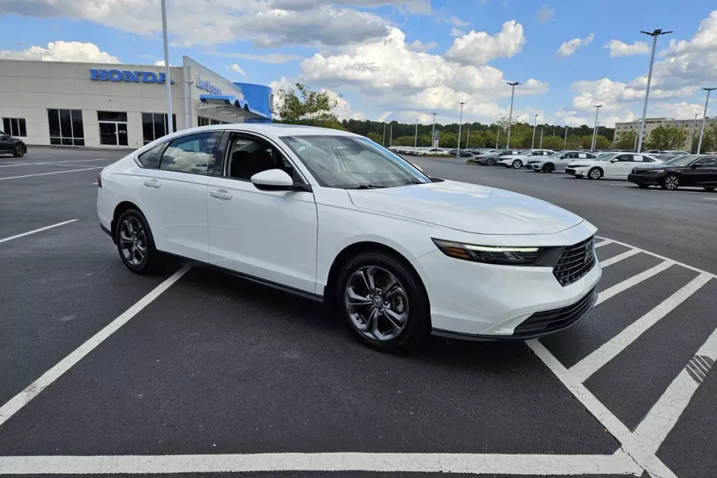 2023 Honda Accord EX photo 1
