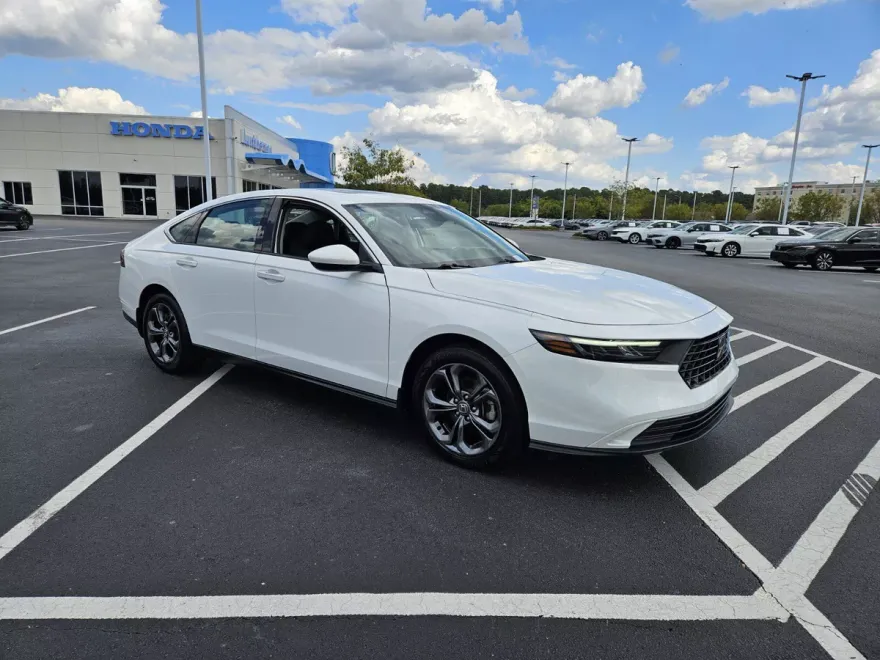 2023 Honda Accord EX photo 1