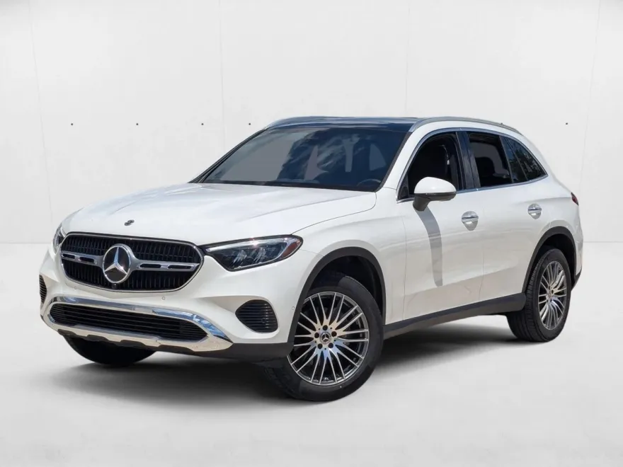 2025 Mercedes Benz GLC 300 photo 1