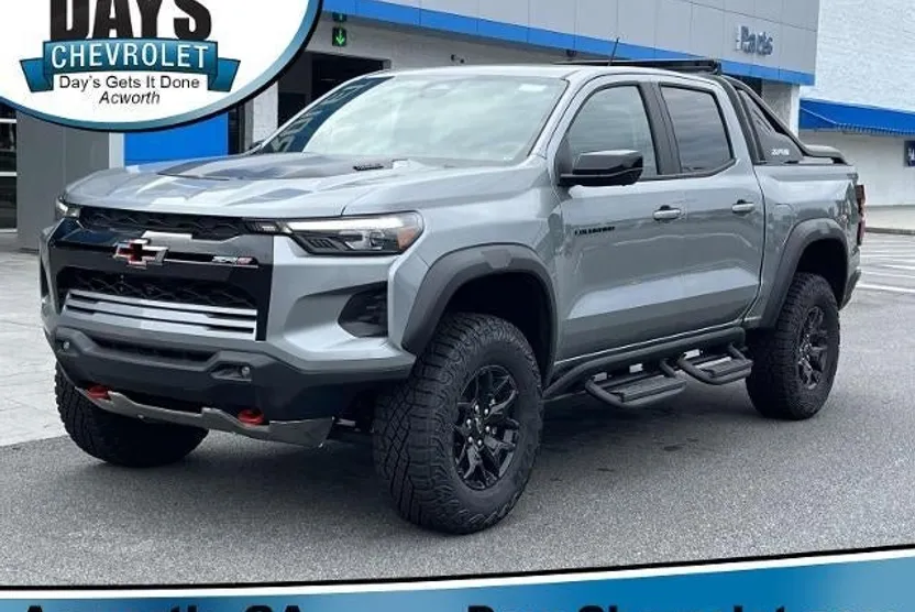 2025 Chevrolet Colorado ZR2 photo 1