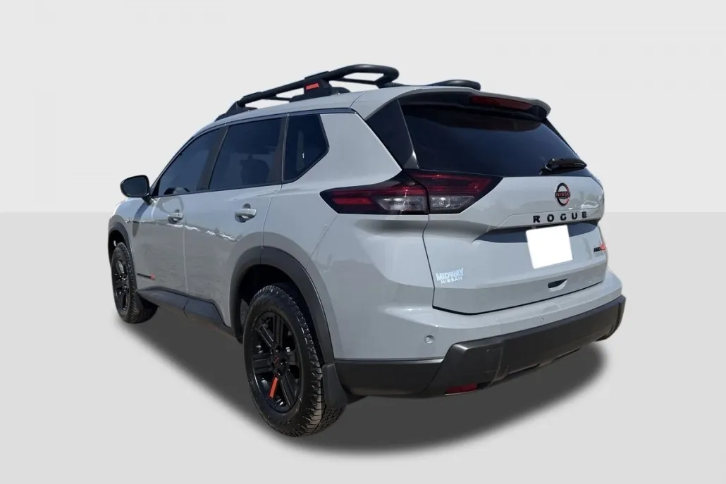 2026 Nissan Rogue SV photo 1