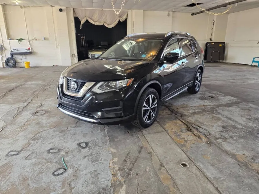 2020 Nissan Rogue S photo 1