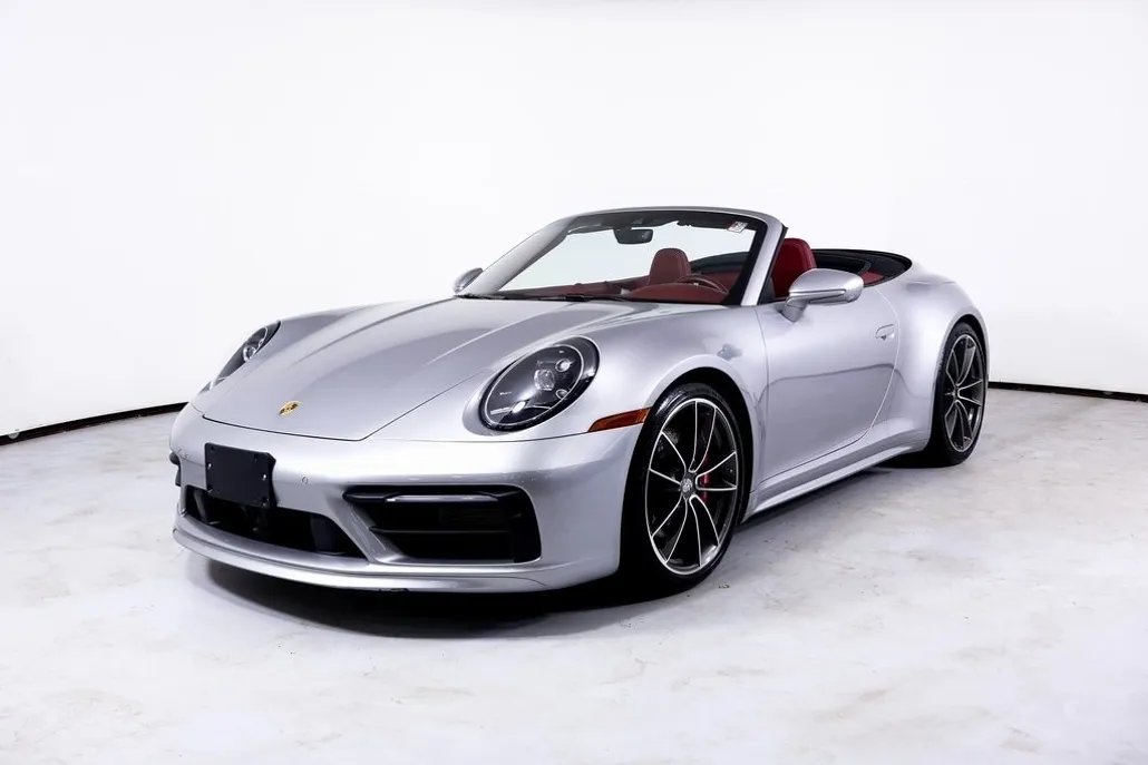 2024 Porsche 911 4S photo 1