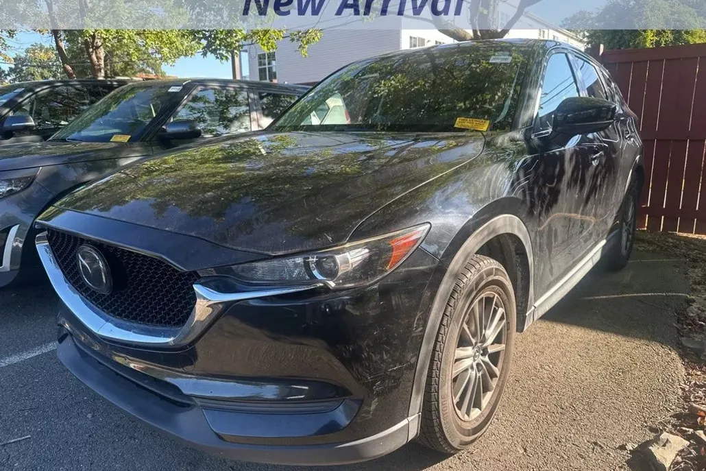 2020 Mazda CX-5 Touring photo 1