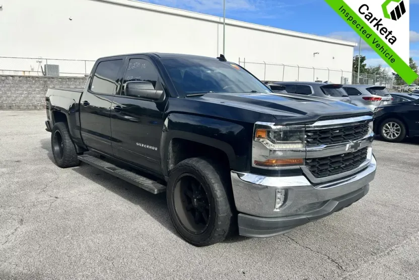 2016 Chevrolet Silverado 1500 LT photo 1