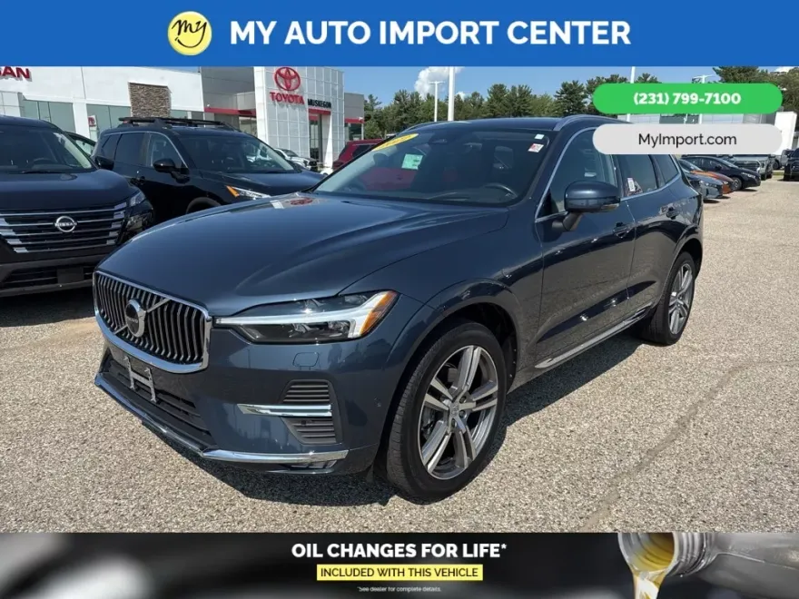 2022 Volvo XC60 B5 Inscription photo 1