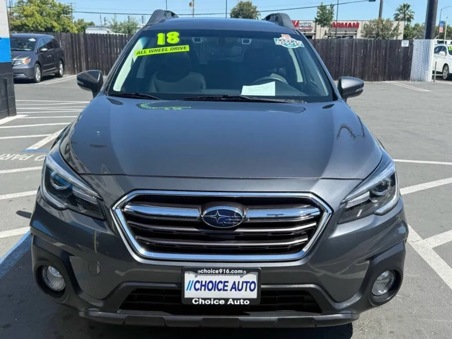 2018 Subaru Outback 3.6R Limited photo 1