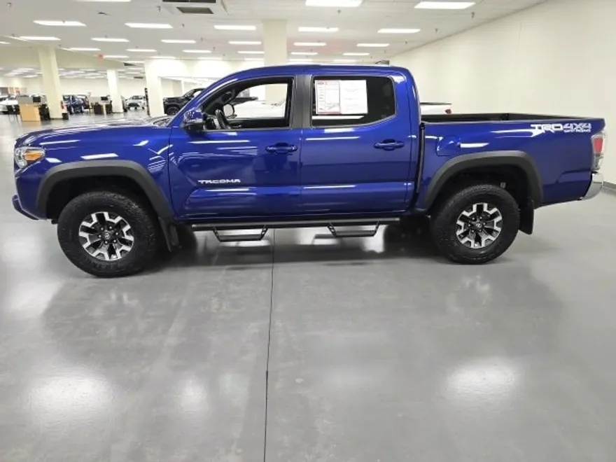 2023 Toyota Tacoma TRD Double Cab photo 1