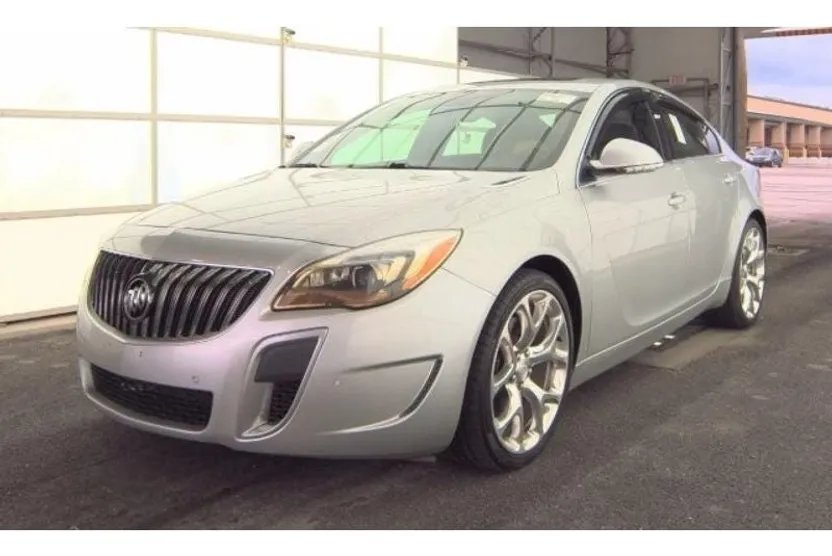 2015 Buick Regal GS photo 1