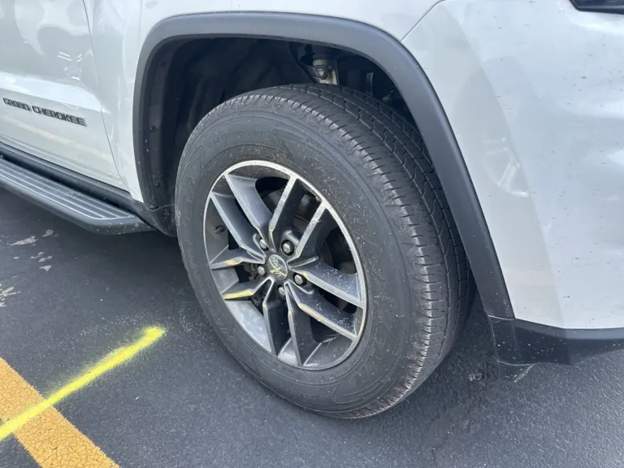 2017 Jeep Grand Cherokee Limited photo 1