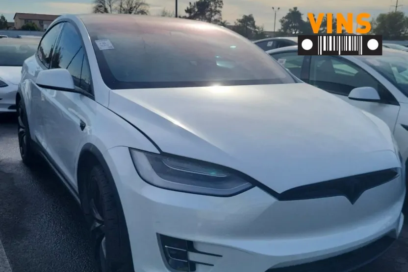 2021 Tesla Model X Long Range photo 1