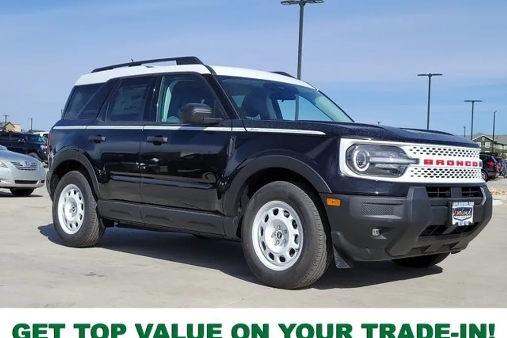 2025 Ford Bronco Sport Heritage photo 1