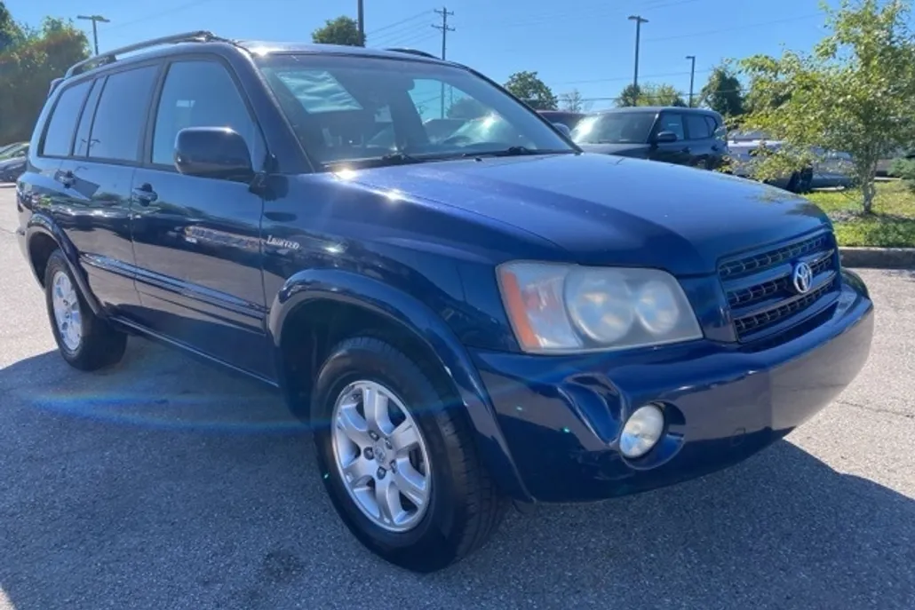 2002 Toyota Highlander photo 1