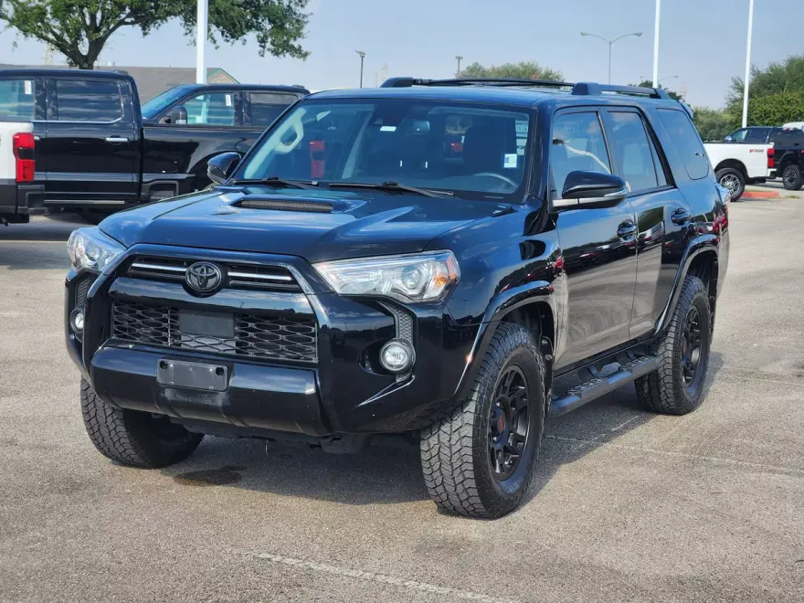 2021 Toyota 4Runner Venture Special Edition TRD photo 1