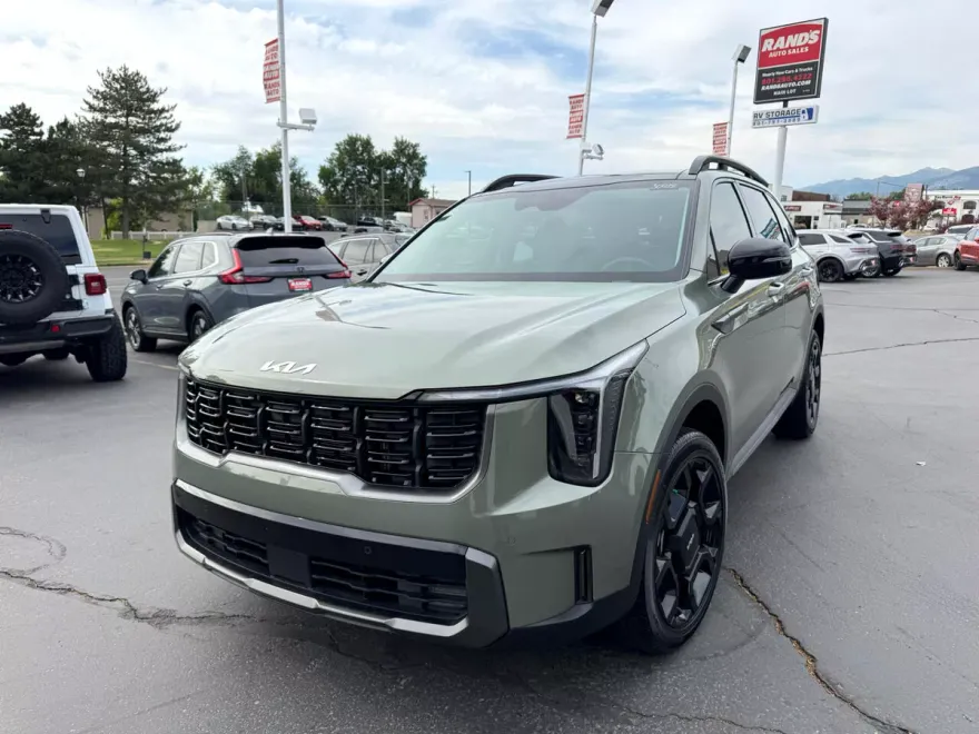2024 Kia Sorento X-Line EX photo 1