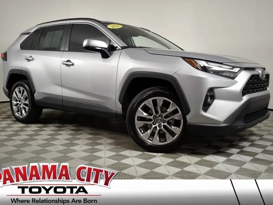 2024 Toyota RAV4 XLE Premium photo 1