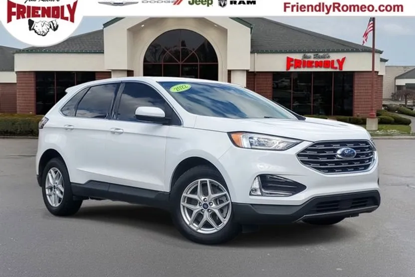 2022 Ford Edge SEL photo 1