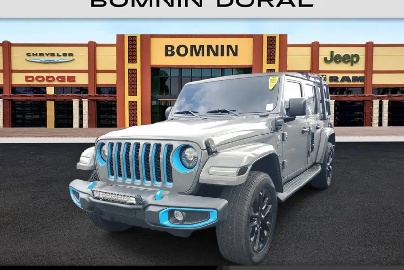 2023 Jeep Wrangler Sahara 4xe photo 1