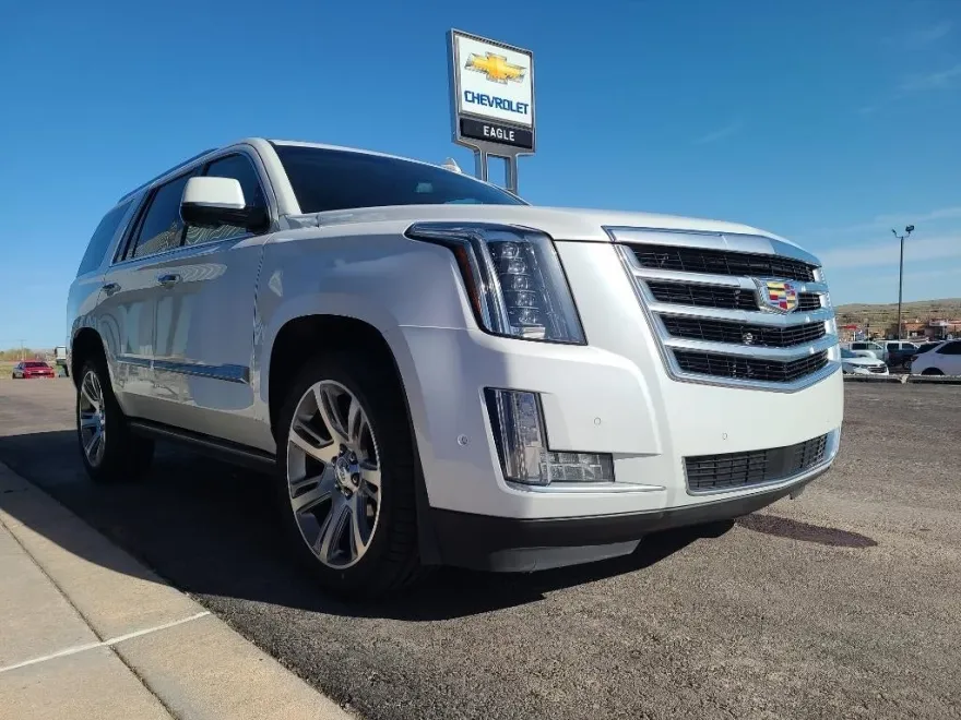 2020 Cadillac Escalade Premium Luxury photo 1