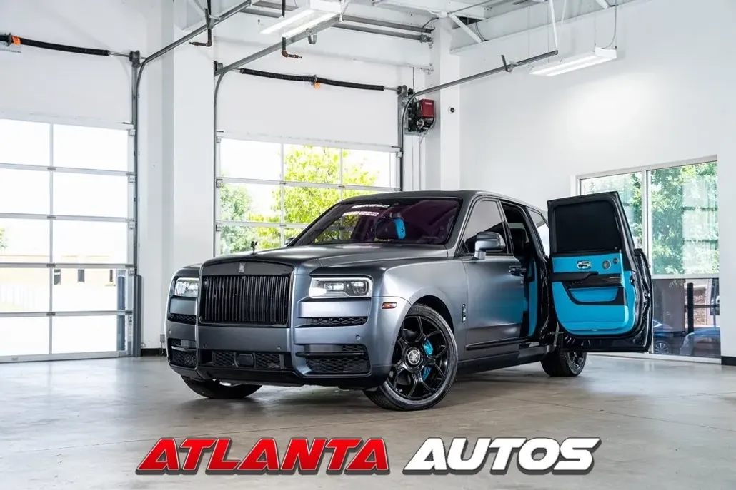 2023 Rolls Royce Cullinan Black Badge photo 1