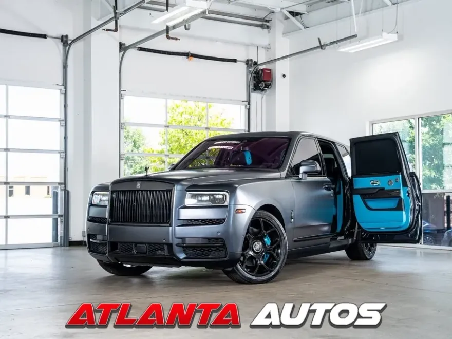 2023 Rolls Royce Cullinan Black Badge photo 1