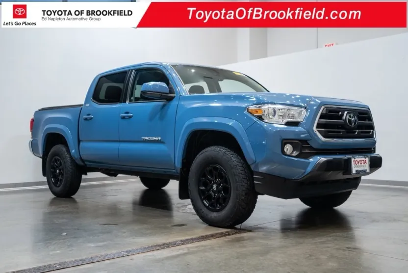 2019 Toyota Tacoma SR5 photo 1