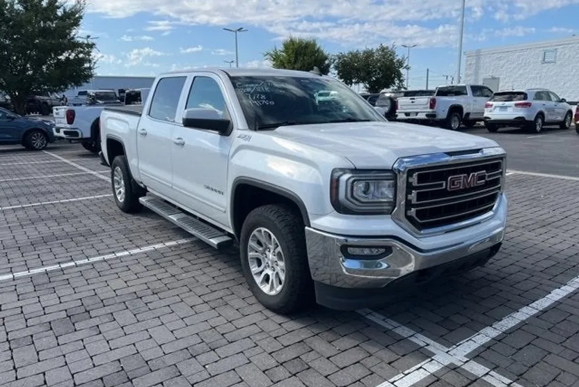2018 Gmc Sierra 1500 SLE photo 1