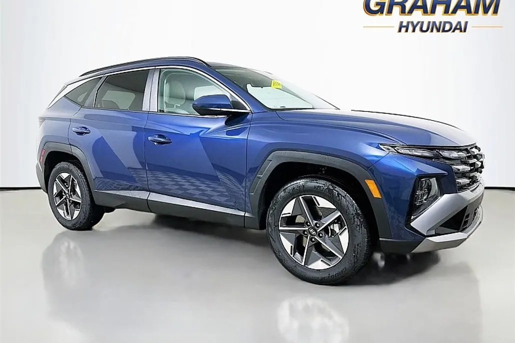 2025 Hyundai Tucson SEL photo 1