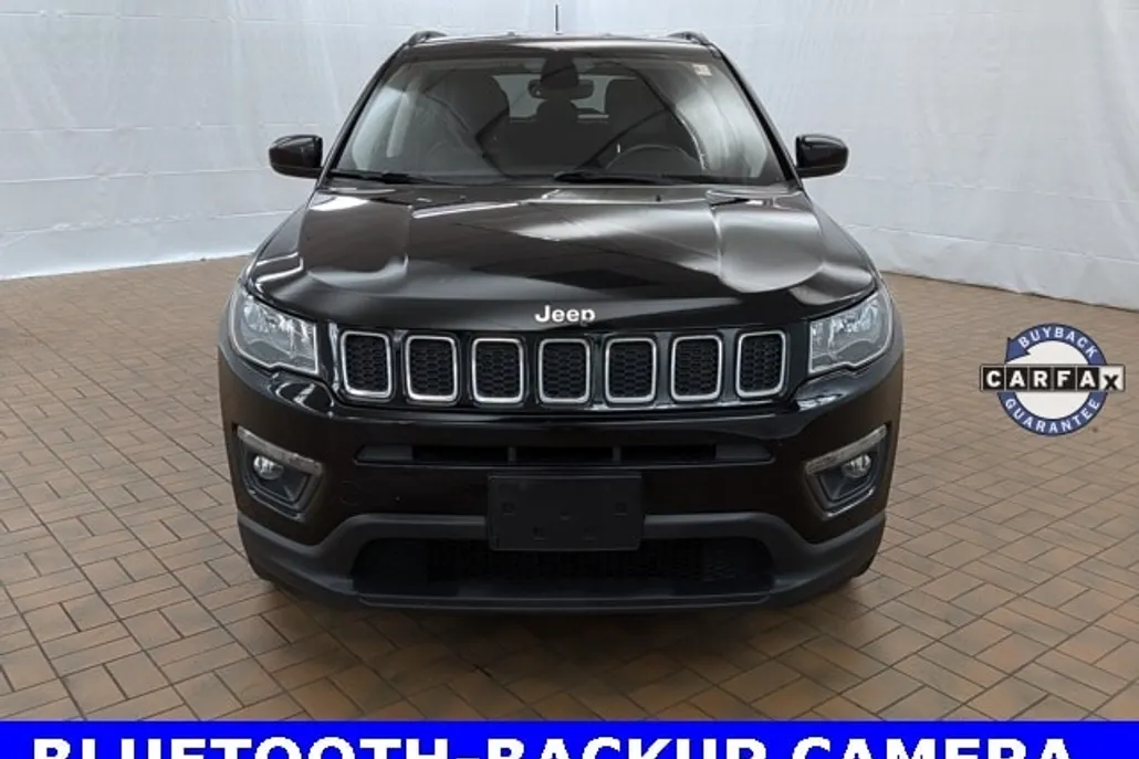 2018 Jeep Compass Latitude photo 1